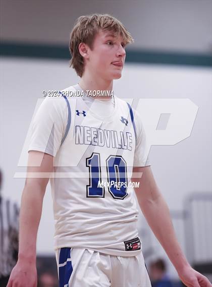 Thumbnail 1 in Sweeny vs Needville (UIL Basketball 4A Region 4 Bi-District) photogallery.