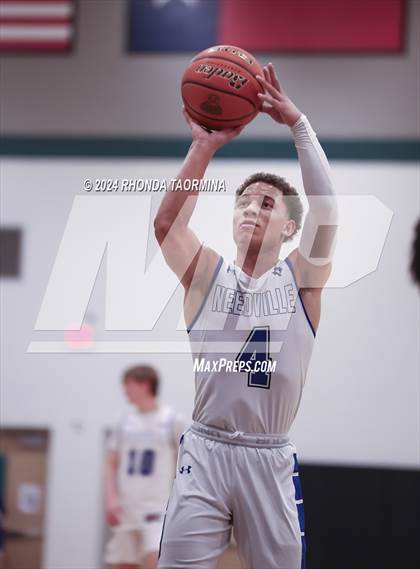 Thumbnail 3 in Sweeny vs Needville (UIL Basketball 4A Region 4 Bi-District) photogallery.