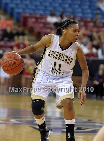 Thumbnail 2 in Carondelet vs. Archbishop Mitty (CIF NorCal D2 Final) photogallery.