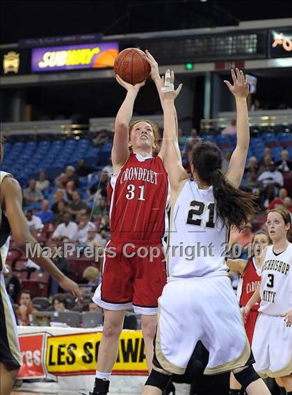 Thumbnail 3 in Carondelet vs. Archbishop Mitty (CIF NorCal D2 Final) photogallery.
