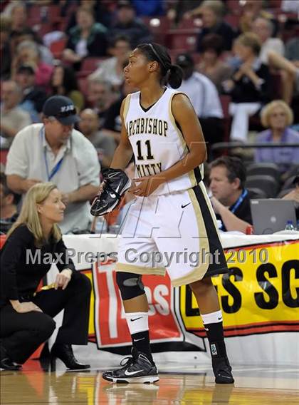 Thumbnail 3 in Carondelet vs. Archbishop Mitty (CIF NorCal D2 Final) photogallery.