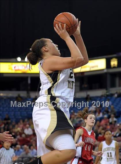 Thumbnail 2 in Carondelet vs. Archbishop Mitty (CIF NorCal D2 Final) photogallery.