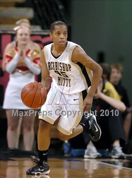 Thumbnail 2 in Carondelet vs. Archbishop Mitty (CIF NorCal D2 Final) photogallery.