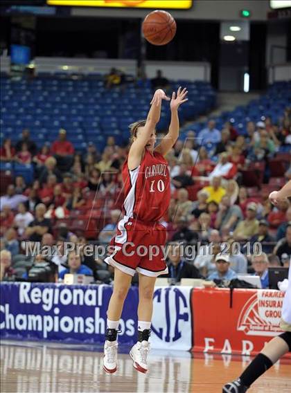 Thumbnail 2 in Carondelet vs. Archbishop Mitty (CIF NorCal D2 Final) photogallery.