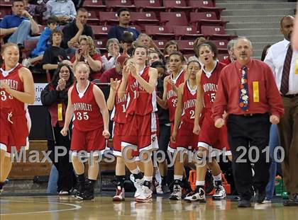 Thumbnail 1 in Carondelet vs. Archbishop Mitty (CIF NorCal D2 Final) photogallery.