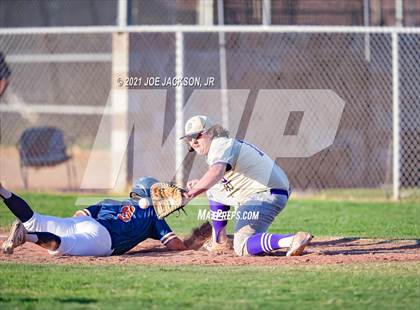 Thumbnail 1 in Sabino @ Cienega photogallery.