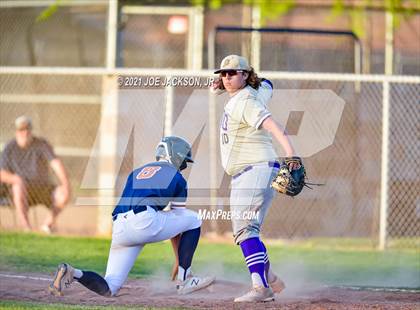 Thumbnail 2 in Sabino @ Cienega photogallery.
