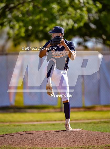Thumbnail 2 in Sabino @ Cienega photogallery.