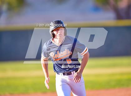 Thumbnail 1 in Sabino @ Cienega photogallery.
