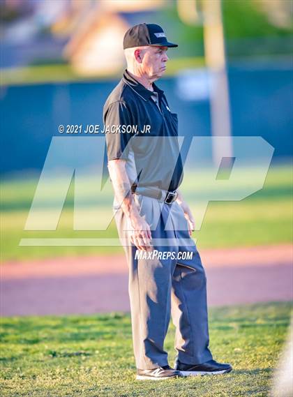Thumbnail 2 in Sabino @ Cienega photogallery.