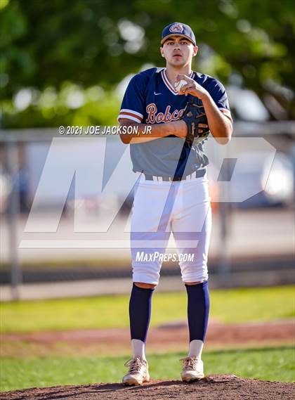 Thumbnail 1 in Sabino @ Cienega photogallery.