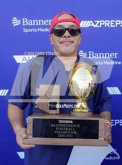 Thumbnail 1 in Centennial @ Mountain View (AIA-6A Awards) photogallery.