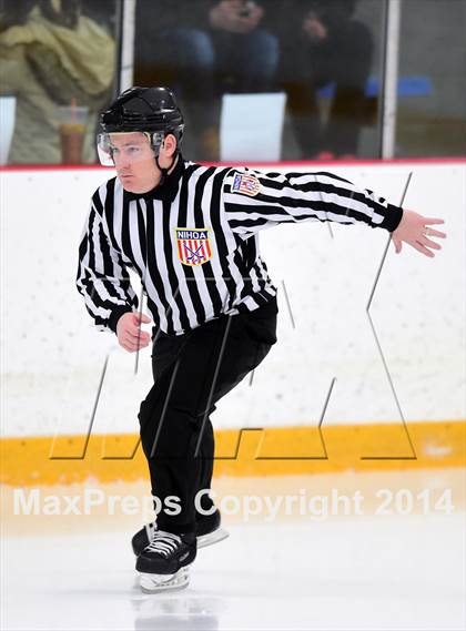 Thumbnail 1 in Glastonbury vs. Fairfield Prep (CIAC DI Quarterfinal) photogallery.