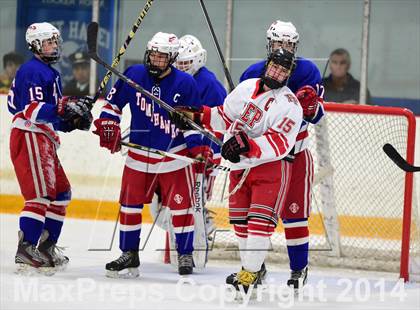 Thumbnail 1 in Glastonbury vs. Fairfield Prep (CIAC DI Quarterfinal) photogallery.