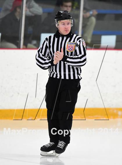 Thumbnail 3 in Glastonbury vs. Fairfield Prep (CIAC DI Quarterfinal) photogallery.