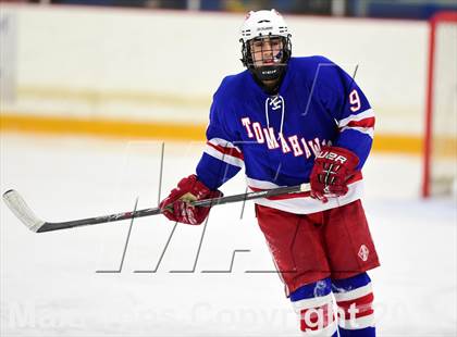 Thumbnail 3 in Glastonbury vs. Fairfield Prep (CIAC DI Quarterfinal) photogallery.