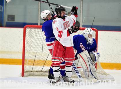 Thumbnail 2 in Glastonbury vs. Fairfield Prep (CIAC DI Quarterfinal) photogallery.