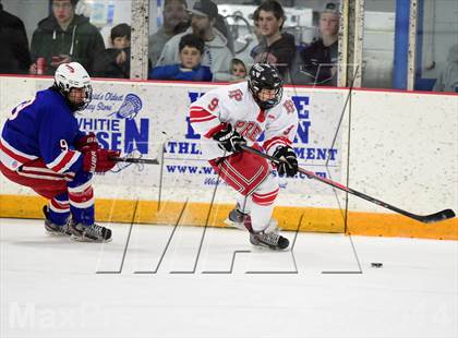 Thumbnail 2 in Glastonbury vs. Fairfield Prep (CIAC DI Quarterfinal) photogallery.