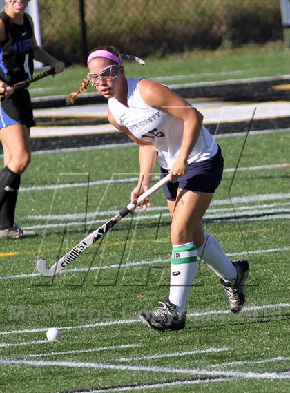 Thumbnail 2 in South County vs. Fairfax (Bulldog Tournament) photogallery.