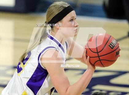 Thumbnail 3 in South Baca [Campo/Vilas/Pritchett] vs. Kit Carson  (CHSAA 1A Semifinal) photogallery.