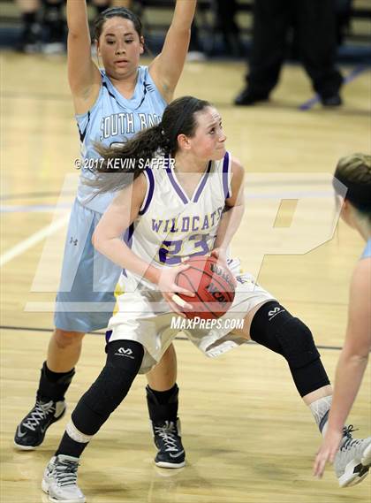 Thumbnail 3 in South Baca [Campo/Vilas/Pritchett] vs. Kit Carson  (CHSAA 1A Semifinal) photogallery.