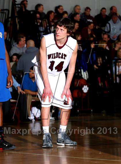 Thumbnail 2 in Vinal RVT vs Bethel (CIAC Class M First Round) photogallery.