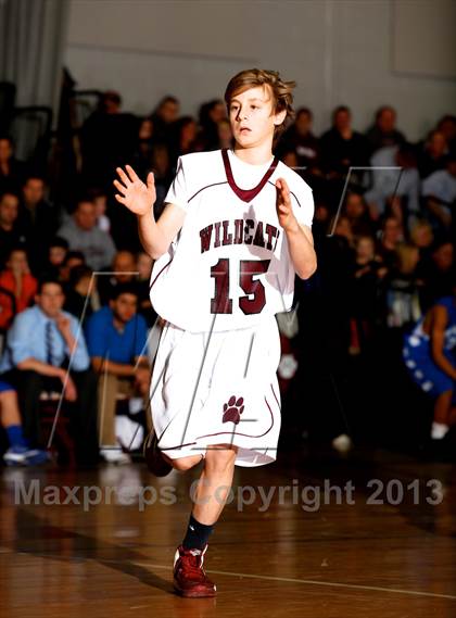 Thumbnail 1 in Vinal RVT vs Bethel (CIAC Class M First Round) photogallery.