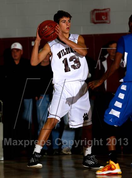 Thumbnail 1 in Vinal RVT vs Bethel (CIAC Class M First Round) photogallery.