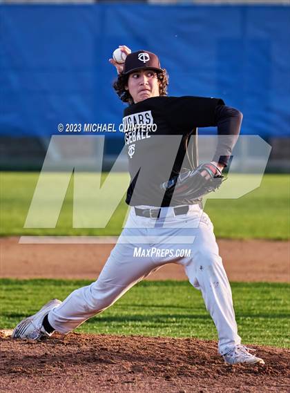 Thumbnail 2 in Clark @ South San (Scrimmage) photogallery.
