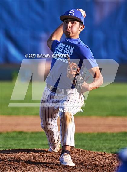 Thumbnail 2 in Clark @ South San (Scrimmage) photogallery.