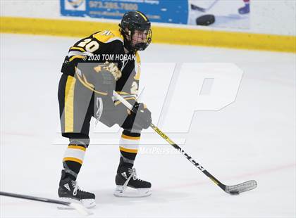 Thumbnail 1 in St. John-Vianney @ Morristown-Beard photogallery.