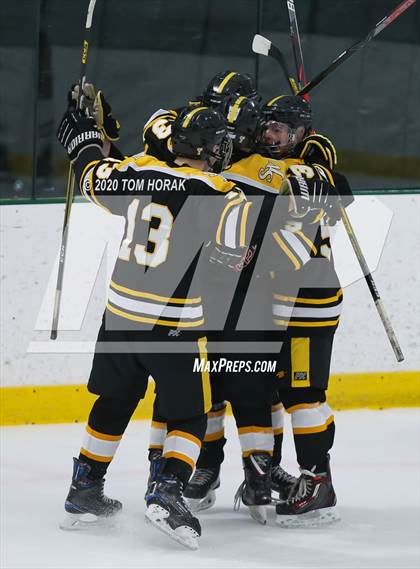 Thumbnail 2 in St. John-Vianney @ Morristown-Beard photogallery.