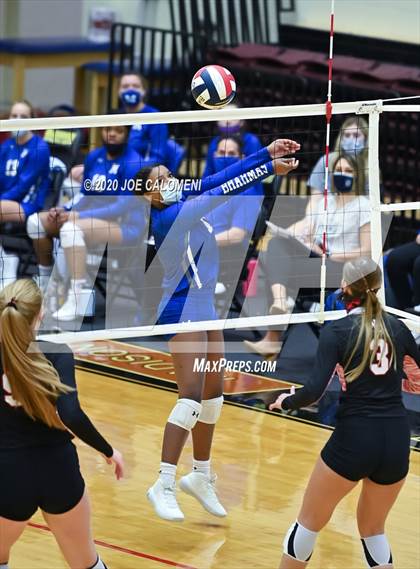 Thumbnail 3 in Churchill vs MacArthur [Douglas] photogallery.