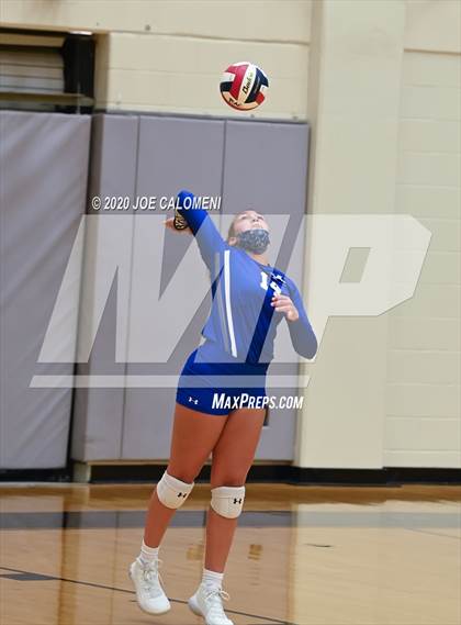 Thumbnail 3 in Churchill vs MacArthur [Douglas] photogallery.