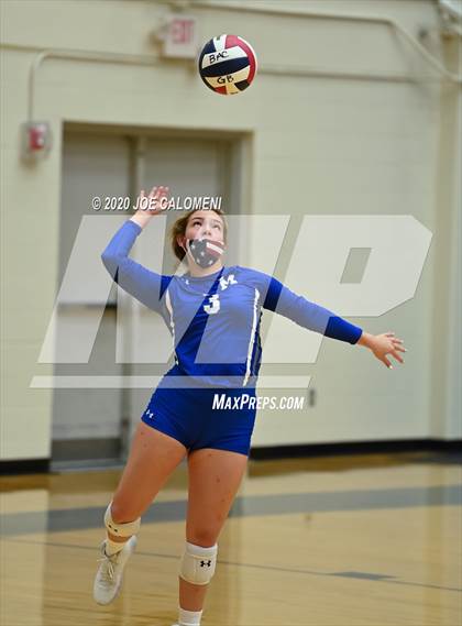 Thumbnail 3 in Churchill vs MacArthur [Douglas] photogallery.