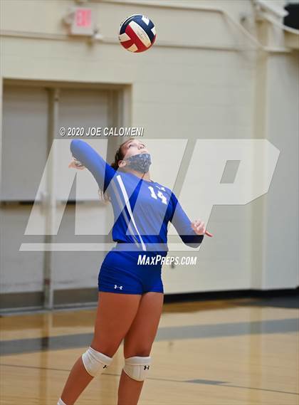 Thumbnail 2 in Churchill vs MacArthur [Douglas] photogallery.