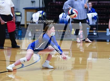 Thumbnail 2 in Churchill vs MacArthur [Douglas] photogallery.