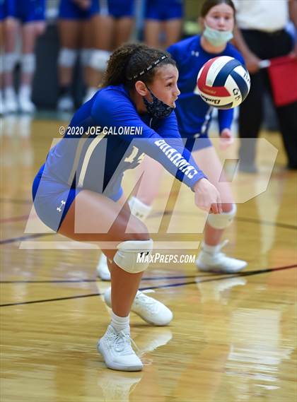Thumbnail 2 in Churchill vs MacArthur [Douglas] photogallery.