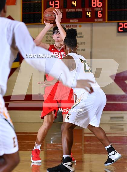 Thumbnail 1 in Mater Dei vs. Eisenhower (Diablo Inferno Tournament) photogallery.