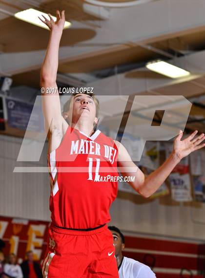 Thumbnail 1 in Mater Dei vs. Eisenhower (Diablo Inferno Tournament) photogallery.