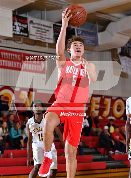 Thumbnail 2 in Mater Dei vs. Eisenhower (Diablo Inferno Tournament) photogallery.
