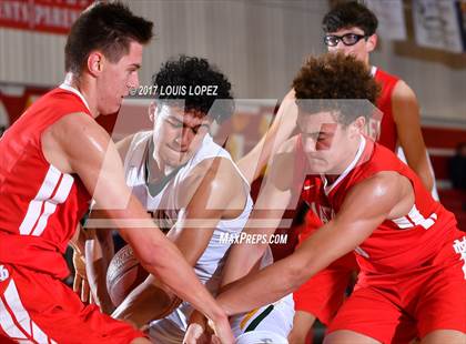 Thumbnail 1 in Mater Dei vs. Eisenhower (Diablo Inferno Tournament) photogallery.