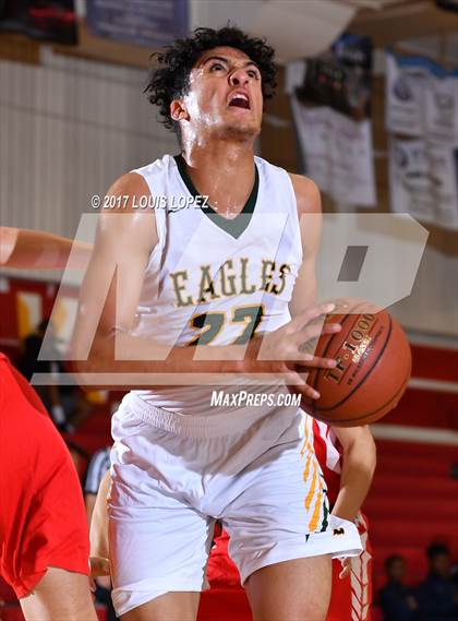 Thumbnail 3 in Mater Dei vs. Eisenhower (Diablo Inferno Tournament) photogallery.