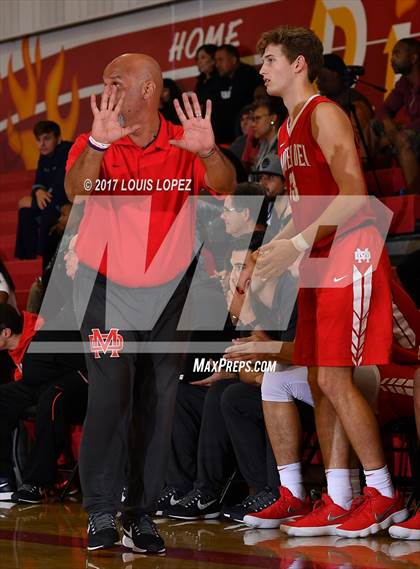 Thumbnail 1 in Mater Dei vs. Eisenhower (Diablo Inferno Tournament) photogallery.