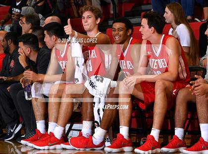 Thumbnail 3 in Mater Dei vs. Eisenhower (Diablo Inferno Tournament) photogallery.