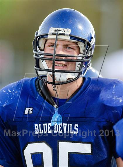 Thumbnail 3 in Woodland vs.  Davis photogallery.