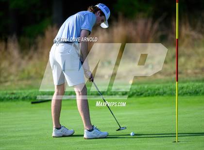 Thumbnail 1 in Berwick @ Pingree photogallery.