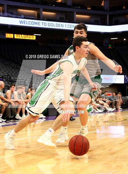 Thumbnail 1 in Dixon vs. Colfax photogallery.