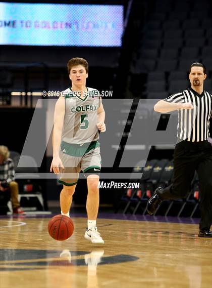Thumbnail 3 in Dixon vs. Colfax photogallery.