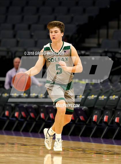 Thumbnail 2 in Dixon vs. Colfax photogallery.